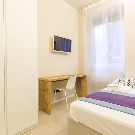 Splendida By Casa Da Bed & Breakfast Milano